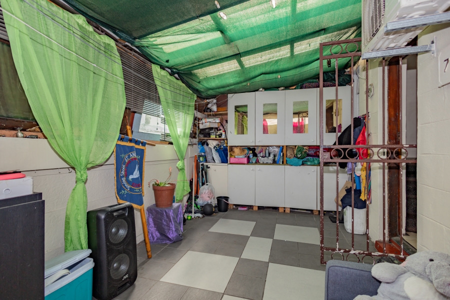 2 Bedroom Property for Sale in Connaught Estate Western Cape